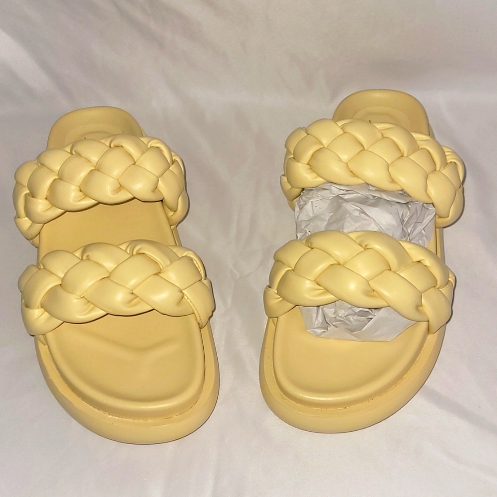 Women's Sandals